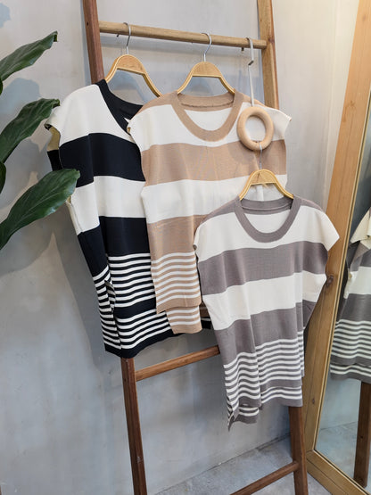 Reign Top