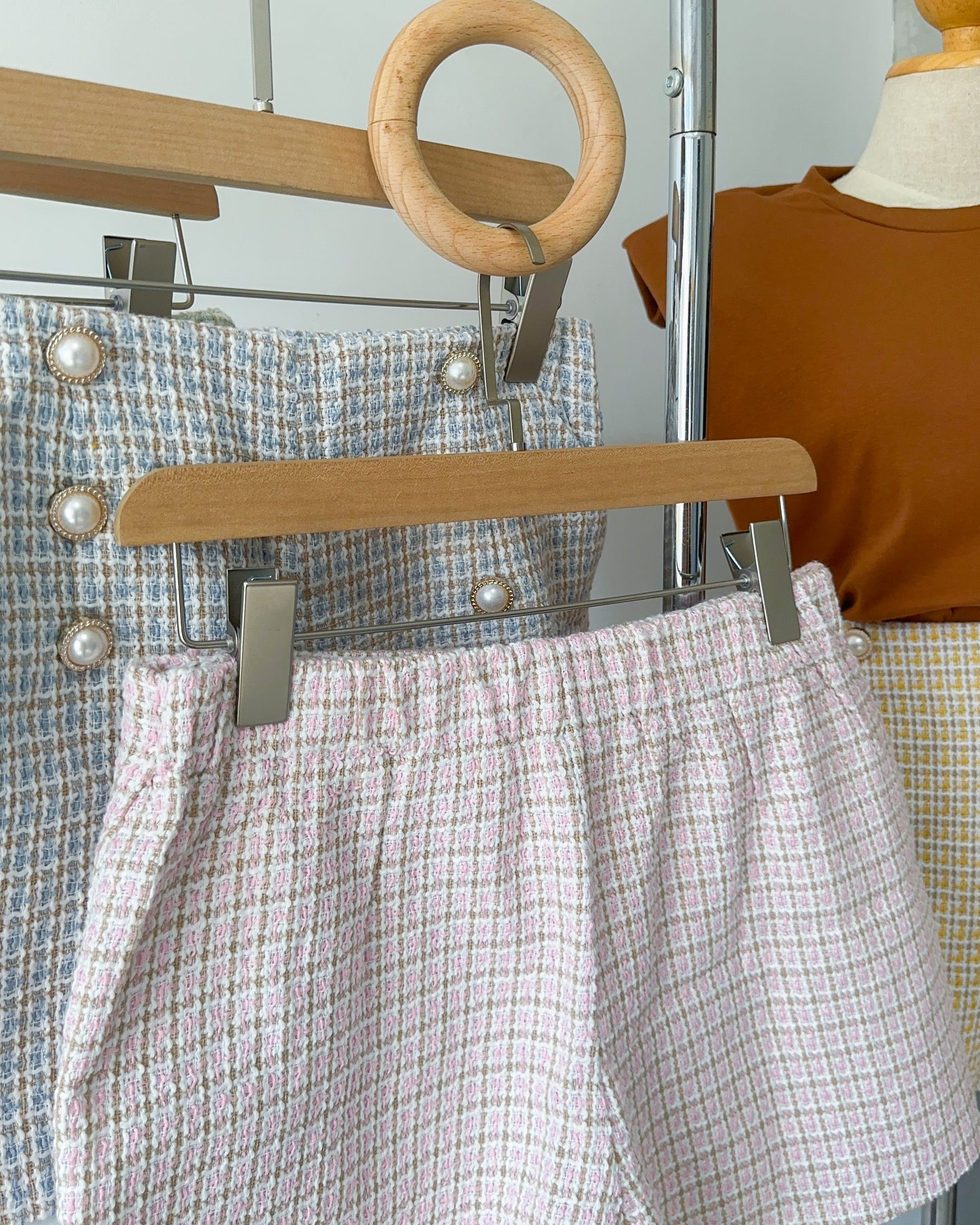 Dimple Tweed Short