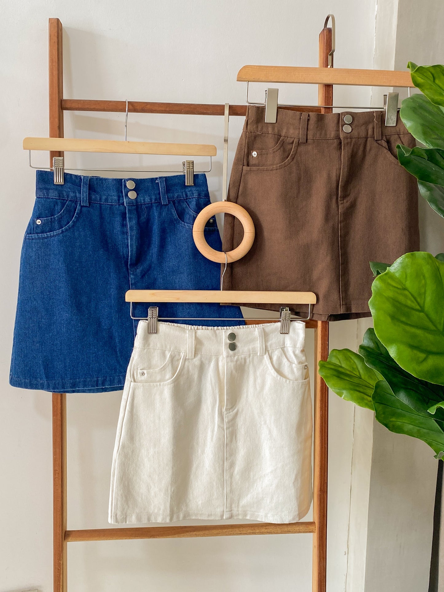 Arsie Skirt
