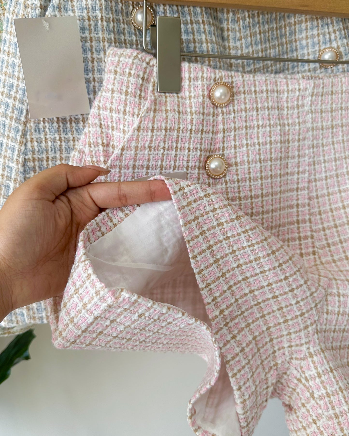 Dimple Tweed Short